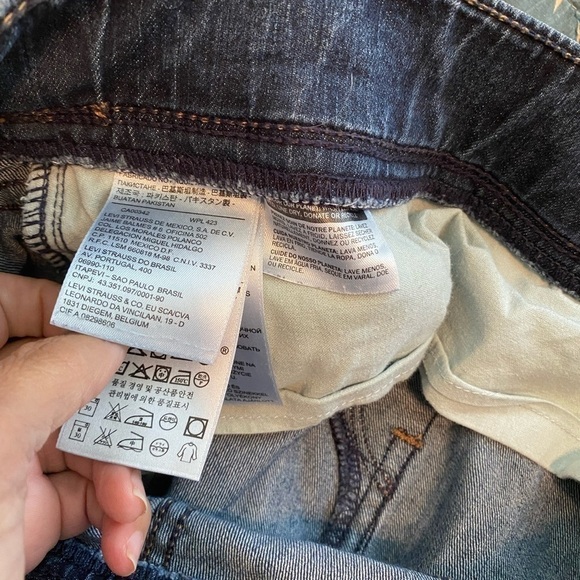 Levi’s jeans pull on with elastic band , blue mid rise size 6, good preowned con - Picture 4 of 8